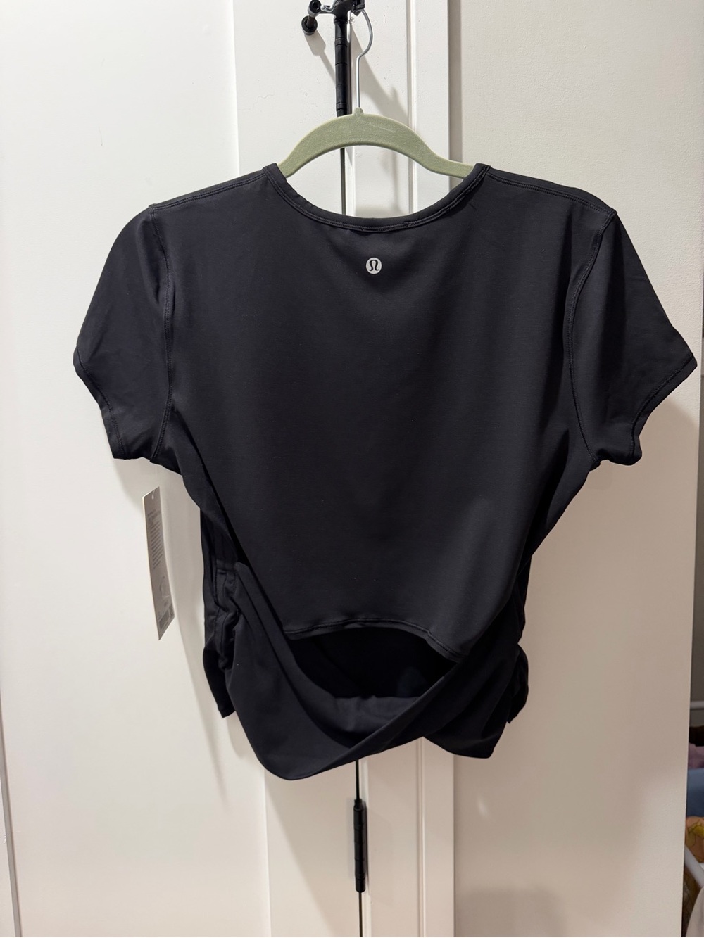 Lululemon NWT All it Takes Back- Twist Silky Black Size 12